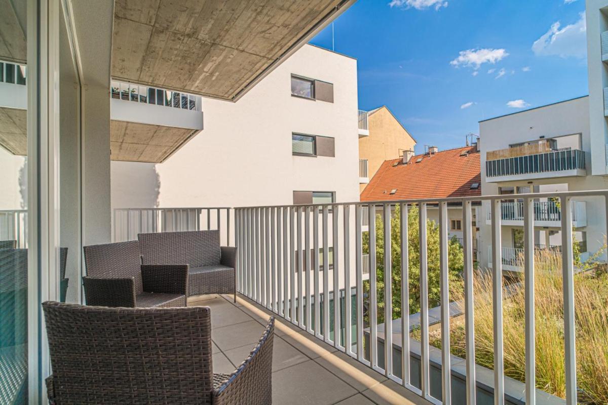 Apartment Karel With Garage Parking Praga Zewnętrze zdjęcie